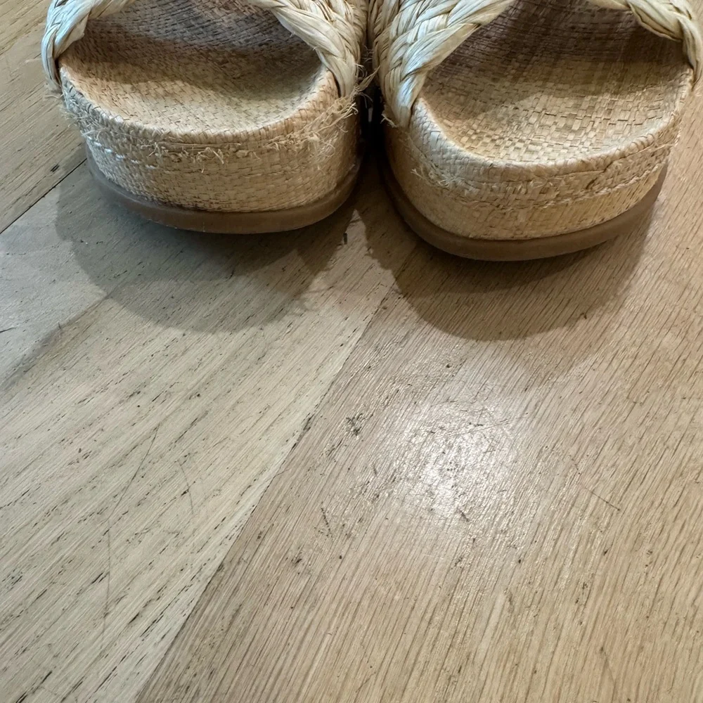 Dolce Vita Clear Women's Woven Sandals in Cream raffia